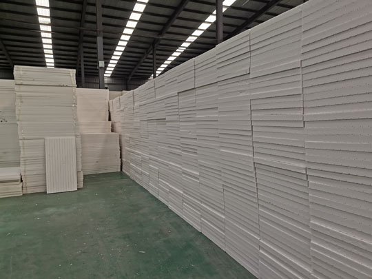 巖棉板價格波動