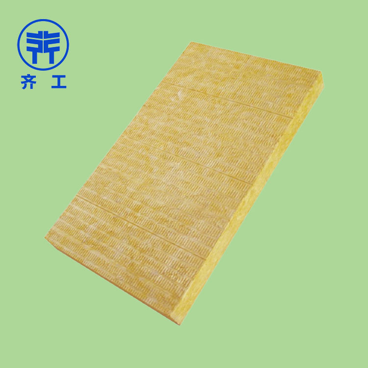 巖棉復(fù)合板特性有哪些？